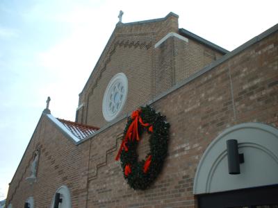 Wreath on Our Lady of the Angels church, Sauk Centre