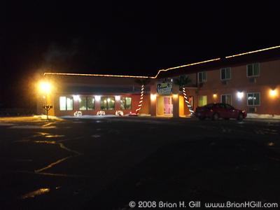 The Palms motel, Sauk Centre, Minnesota: cheerful lights.